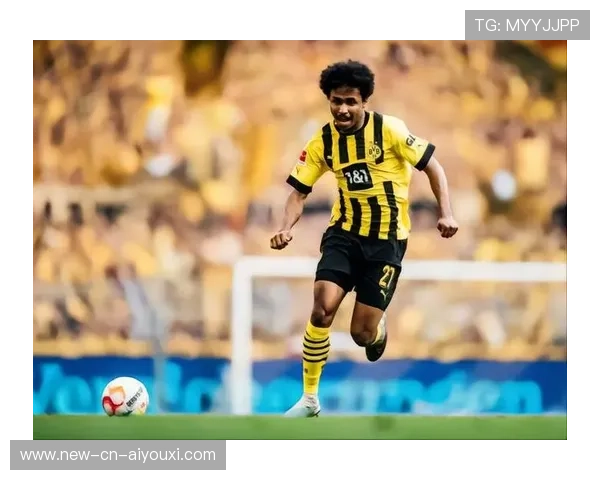 多特边路能量十足,阿德耶米持续制造推进机会